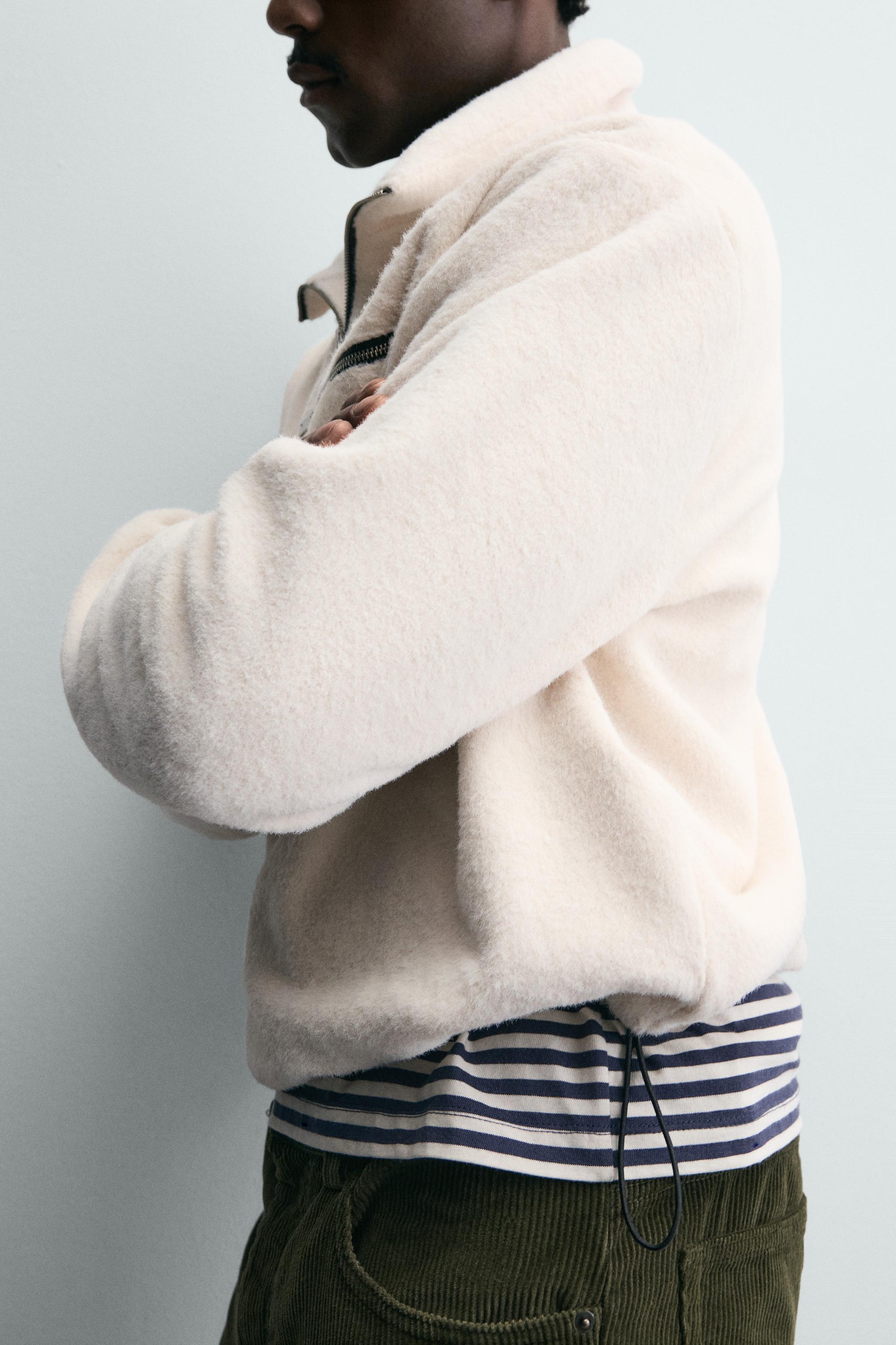 FLEECE QUARTER-ZIP SWEATSHIRT